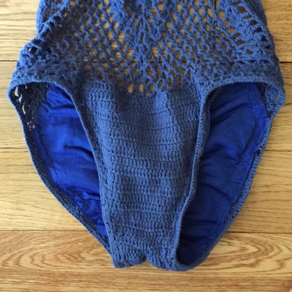 One piece crotchet blue bathing suit by Doll & Co - Picture 4 of 8